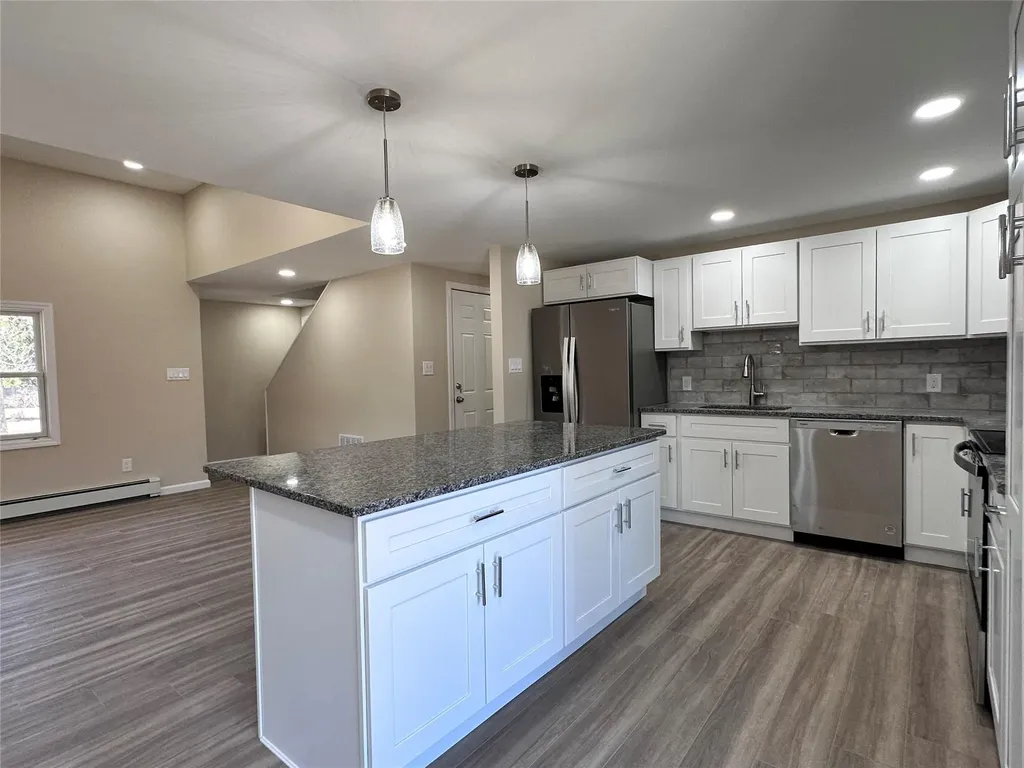 1073 Sipp Avenue Medford NY 11763