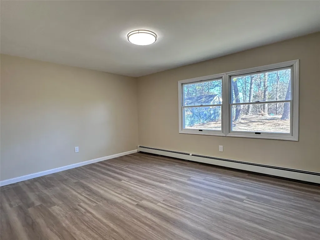 1073 Sipp Avenue Medford NY 11763
