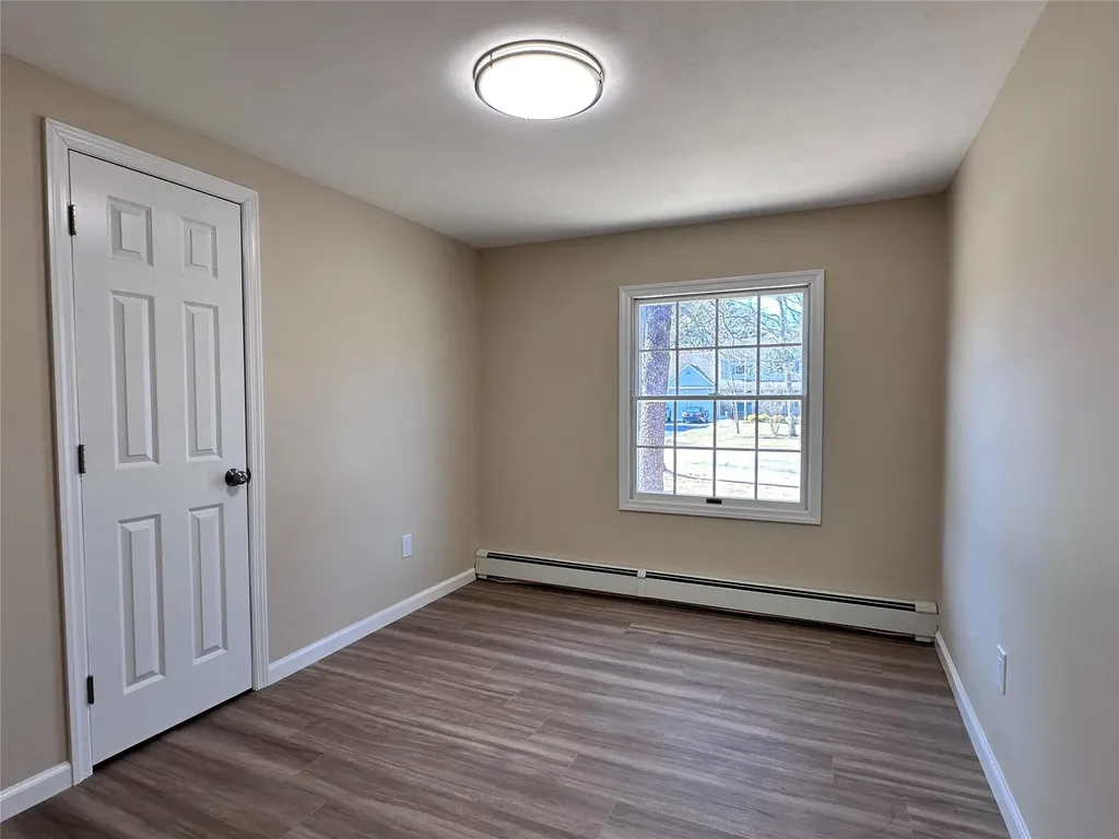 1073 Sipp Avenue Medford NY 11763