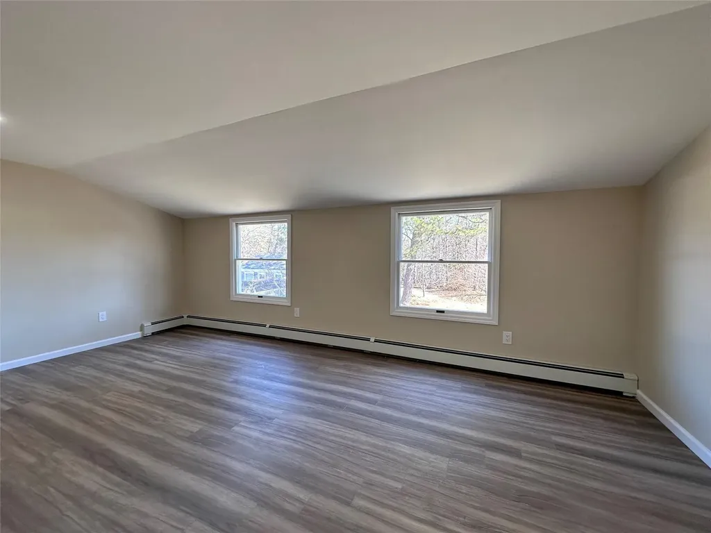 1073 Sipp Avenue Medford NY 11763