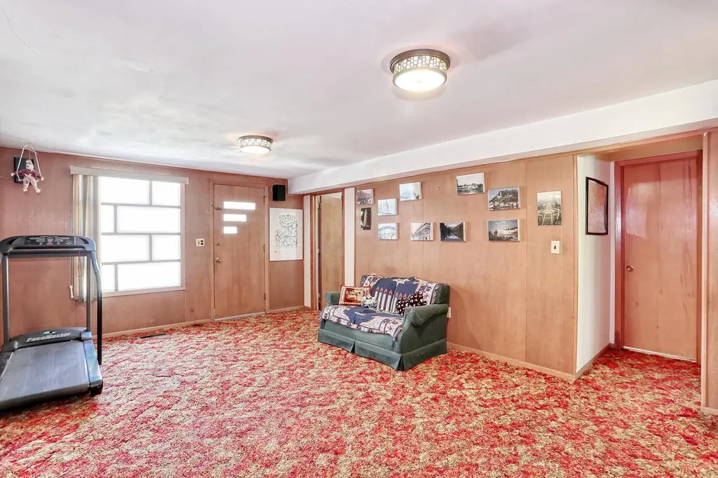 13 Barnacle Drive Spring Valley NY 10977