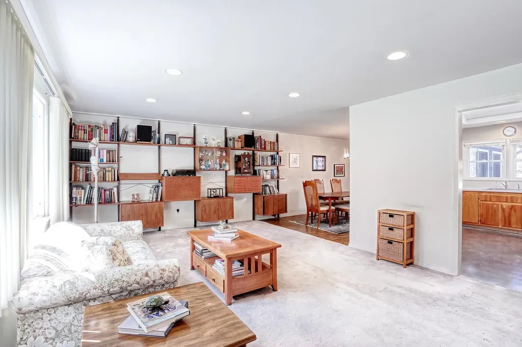 13 Barnacle Drive Spring Valley NY 10977