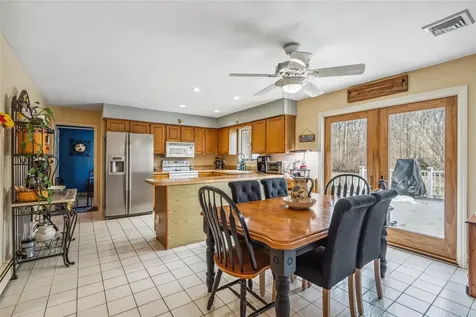 297 Mount Sinai Coram Road Mount Sinai NY 11766