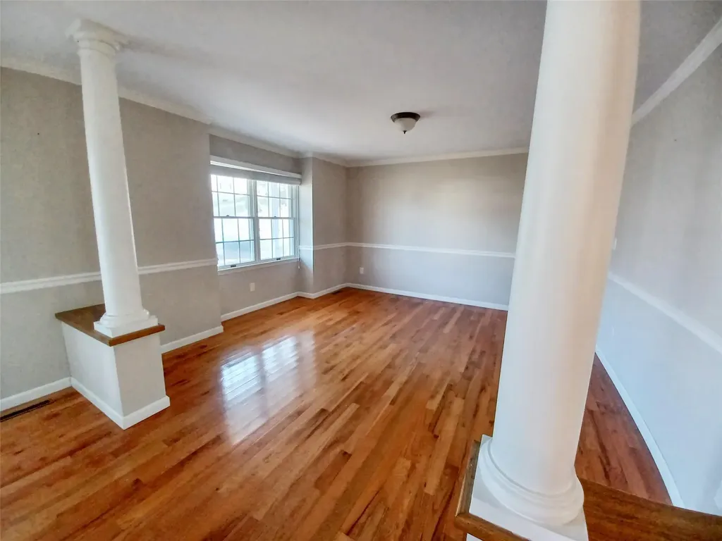 12 Hoover Drive Middletown NY 10940