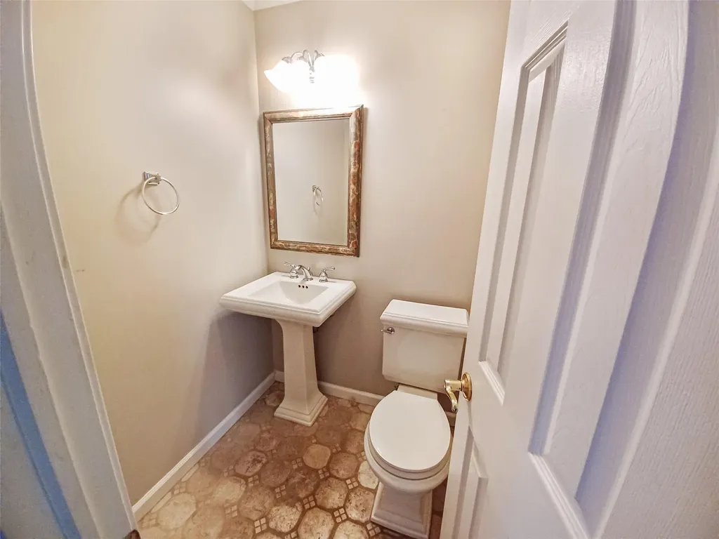 12 Hoover Drive Middletown NY 10940