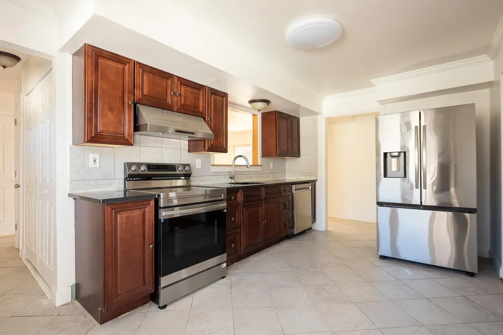 6 Spruce Street Centereach NY 11720