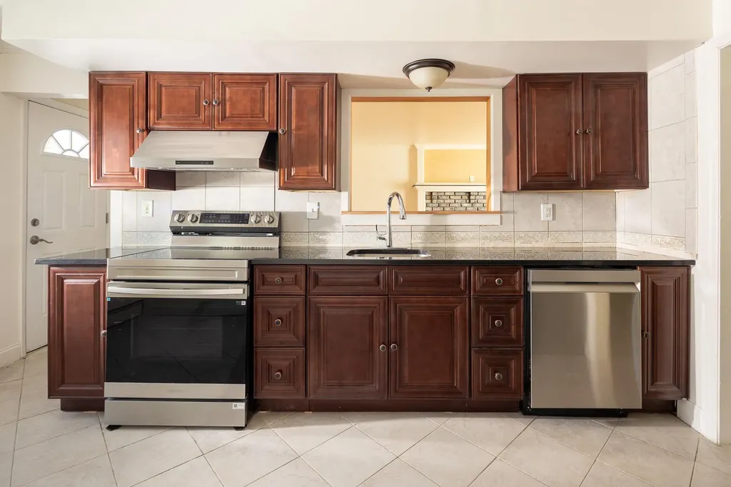 6 Spruce Street Centereach NY 11720