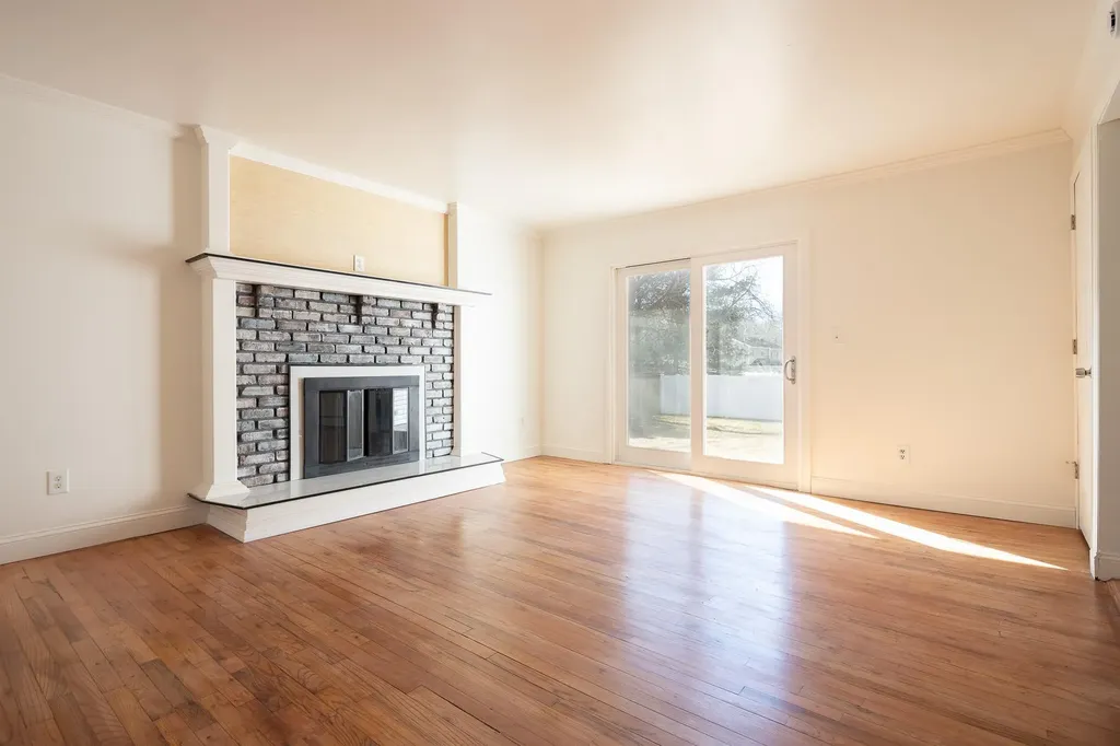 6 Spruce Street Centereach NY 11720