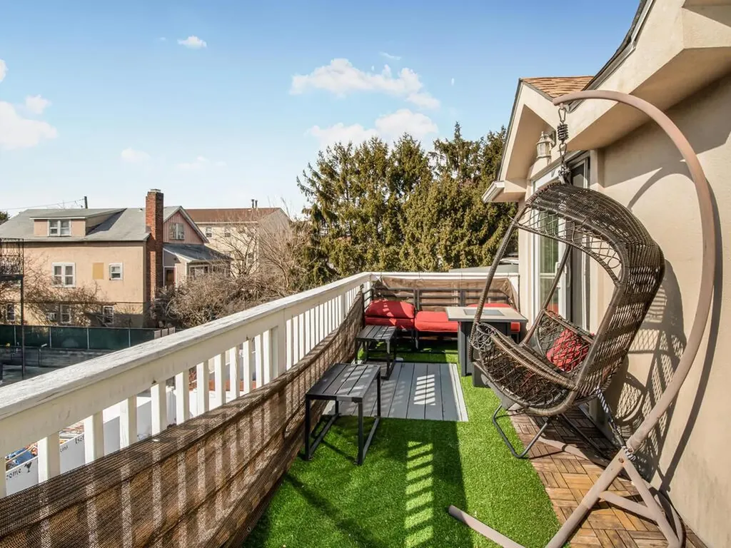 239 Hosmer Avenue Bronx NY 10465