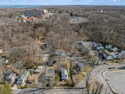 503 High Street Port Jefferson NY 11777