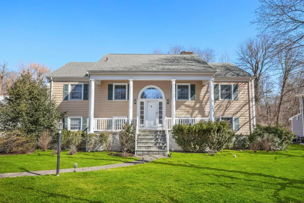 58 Rock Ridge Drive Rye Brook NY 10573