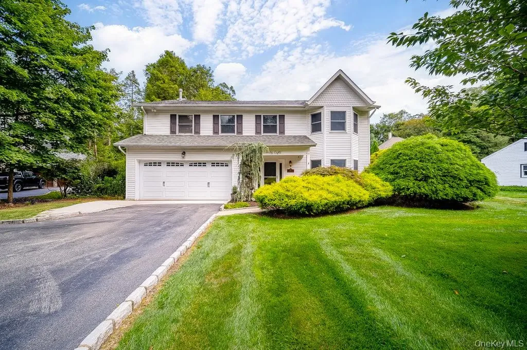 28 Haskell Avenue Airmont NY 10901
