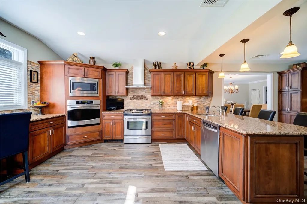 28 Haskell Avenue Airmont NY 10901