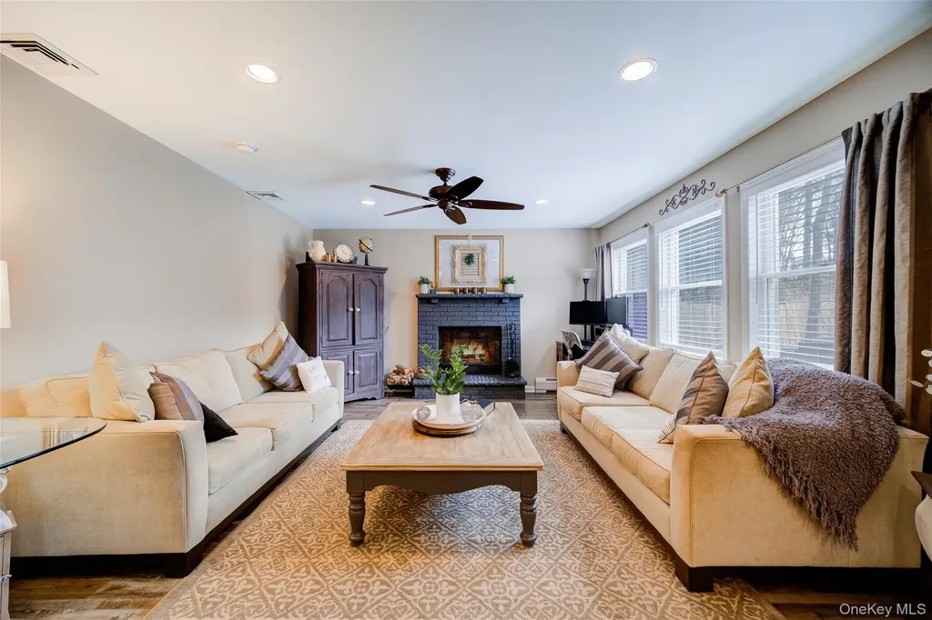 28 Haskell Avenue Airmont NY 10901