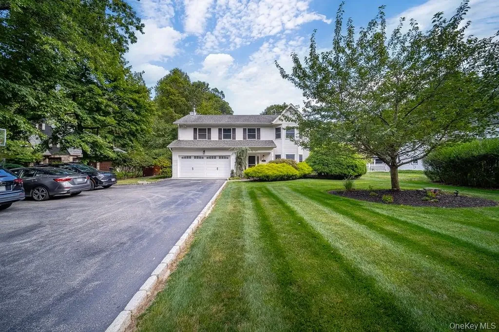 28 Haskell Avenue Airmont NY 10901