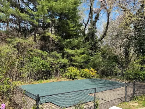 15 Cemetery Lane Setauket NY 11733