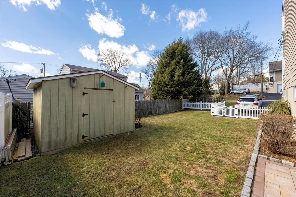 26 Bradford Street Hawthorne NY 10532