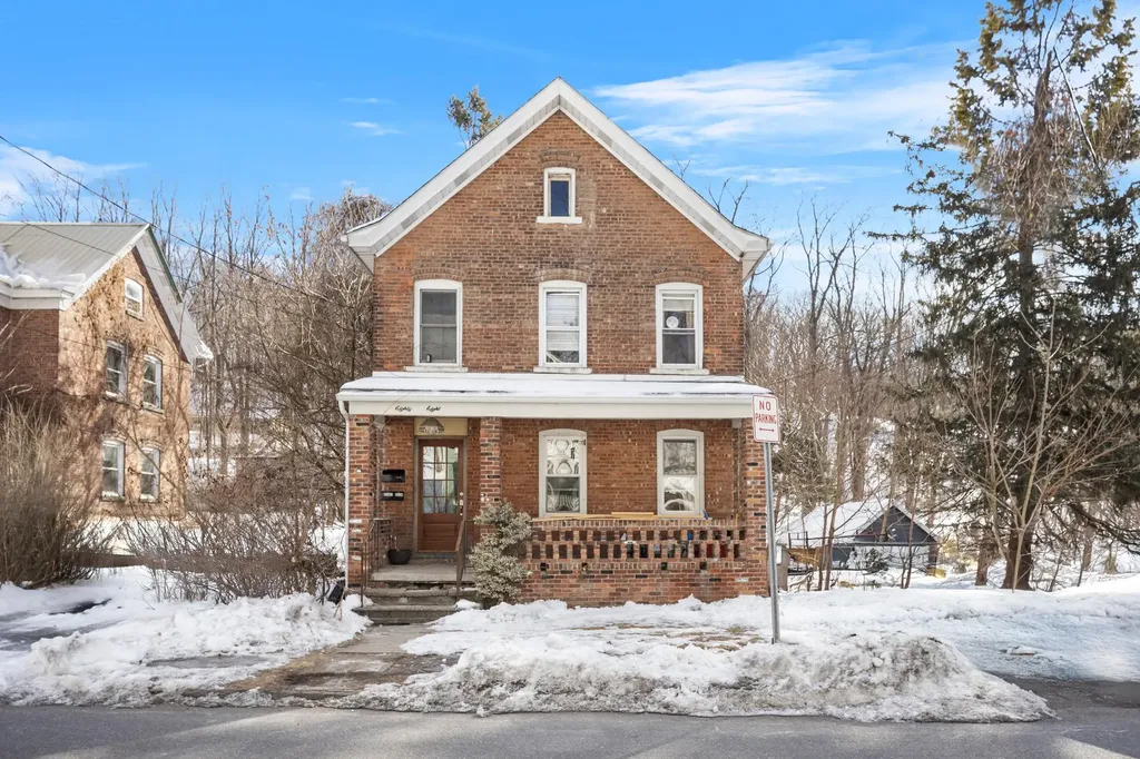 88 3rd Avenue Kingston NY 12401