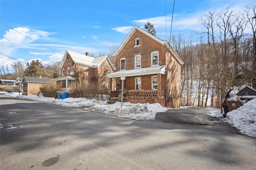 88 3rd Avenue Kingston NY 12401