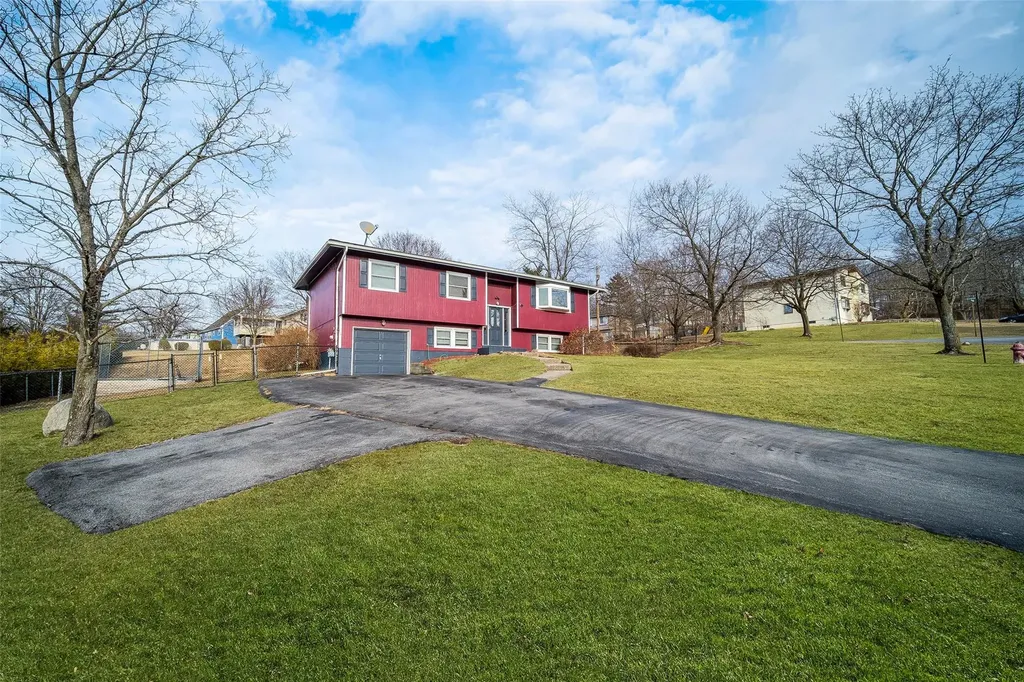 4 Cherrywood Drive Goshen NY 10924