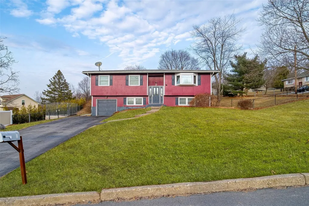 4 Cherrywood Drive Goshen NY 10924