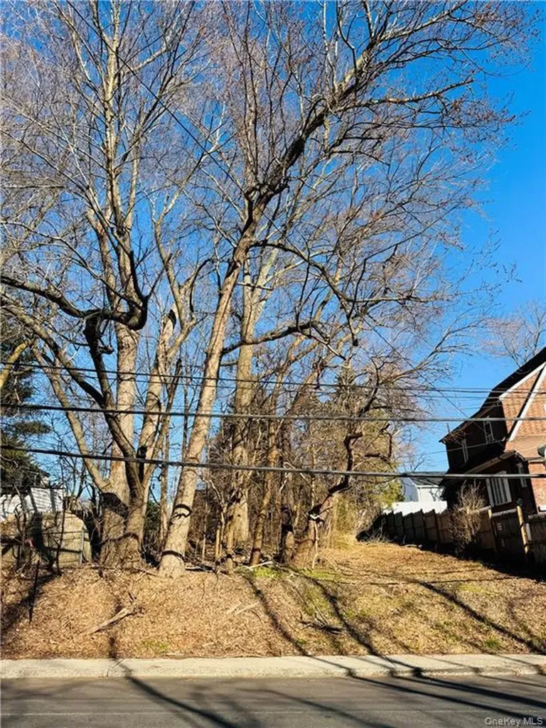 824 Saw Mill River Road Yonkers NY 10710
