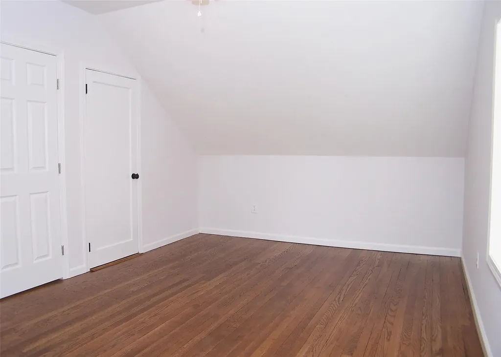 357 Twin Bark Avenue Holbrook NY 11741