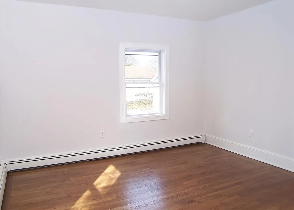 357 Twin Bark Avenue Holbrook NY 11741