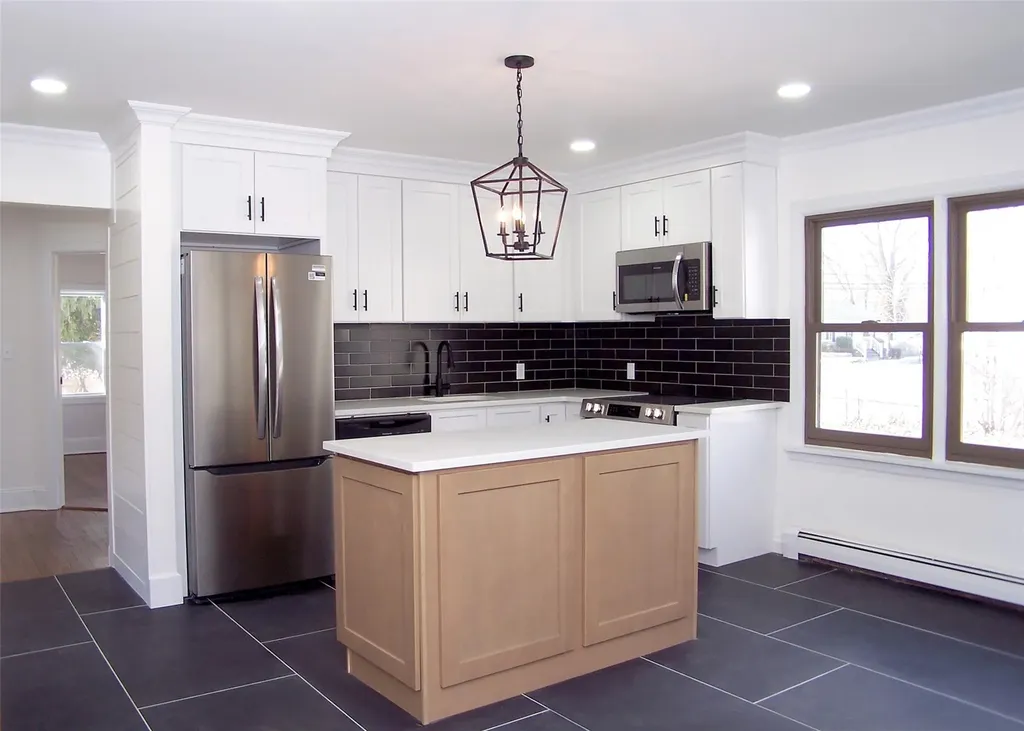 357 Twin Bark Avenue Holbrook NY 11741