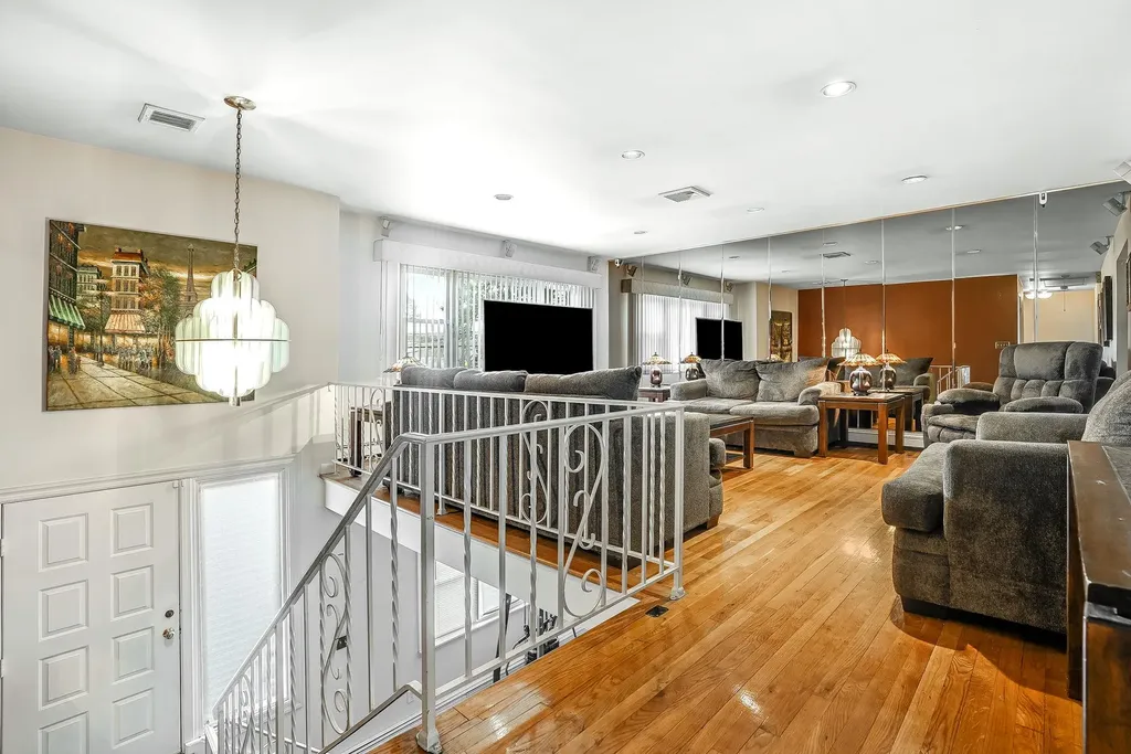 79 Saint Johns Avenue Yonkers NY 10704