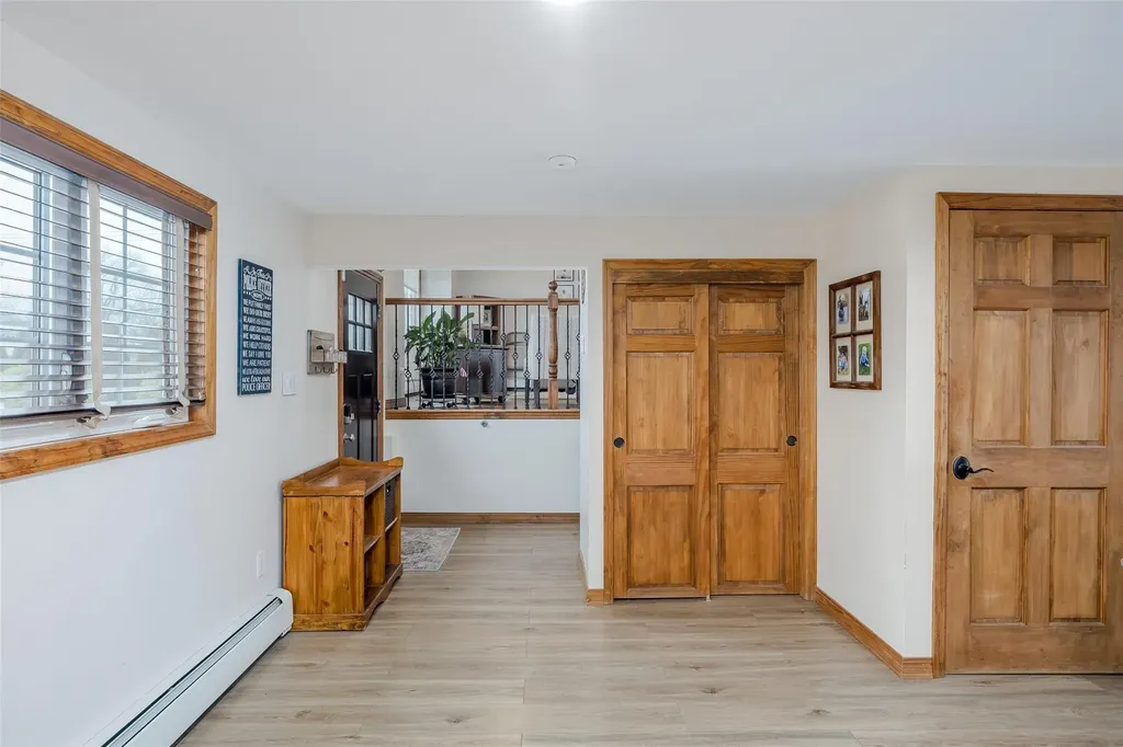 2 Fairview Lane Plainview NY 11803