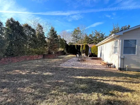 52 Parkwood Drive Mastic Beach NY 11951