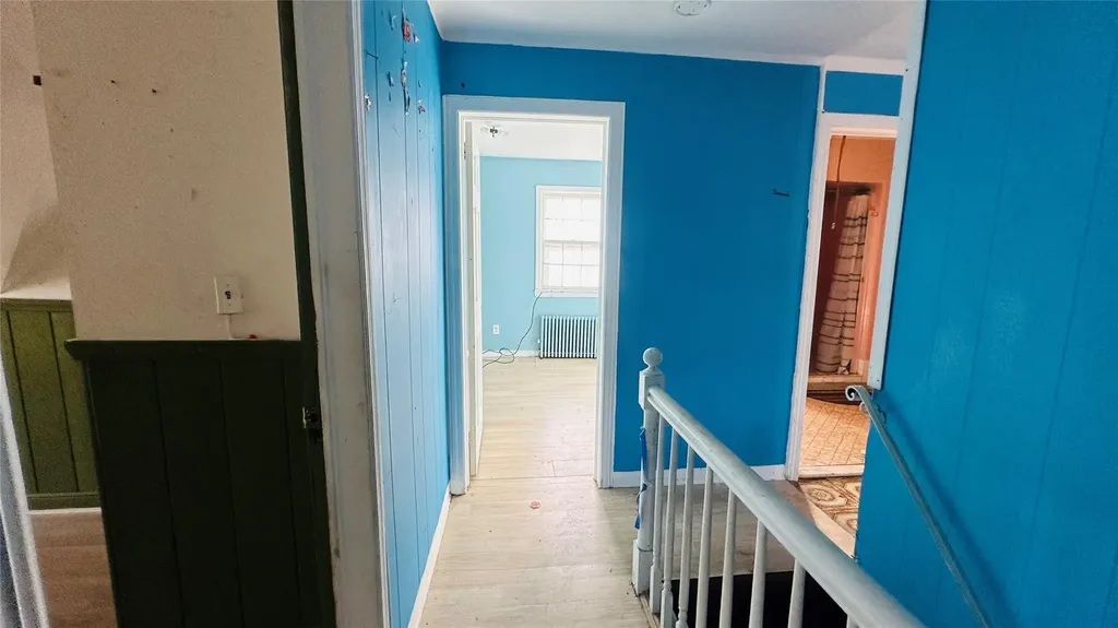 141 Oak Avenue Hempstead NY 11550