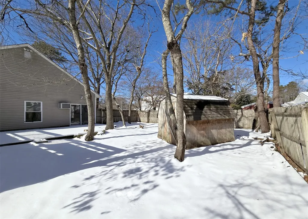 5 James Street Centereach NY 11720