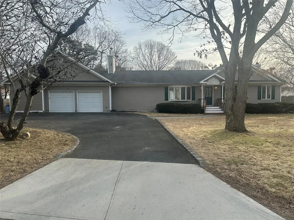 5 James Street Centereach NY 11720