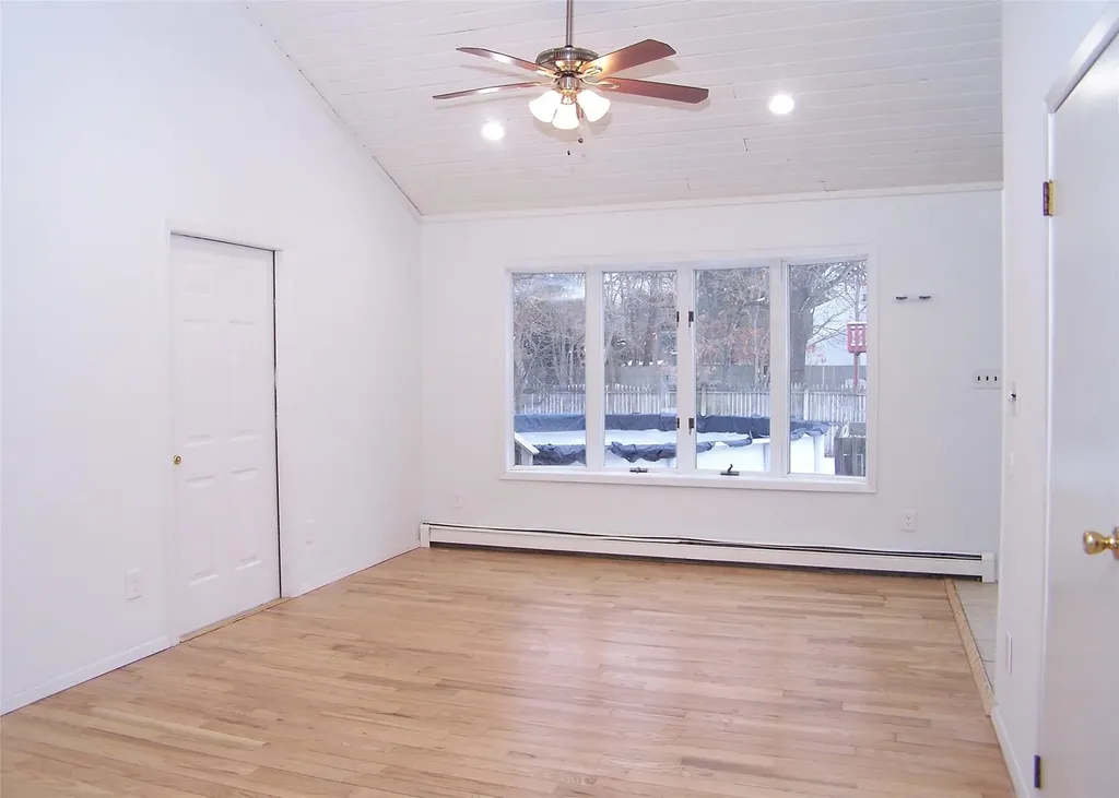 5 James Street Centereach NY 11720