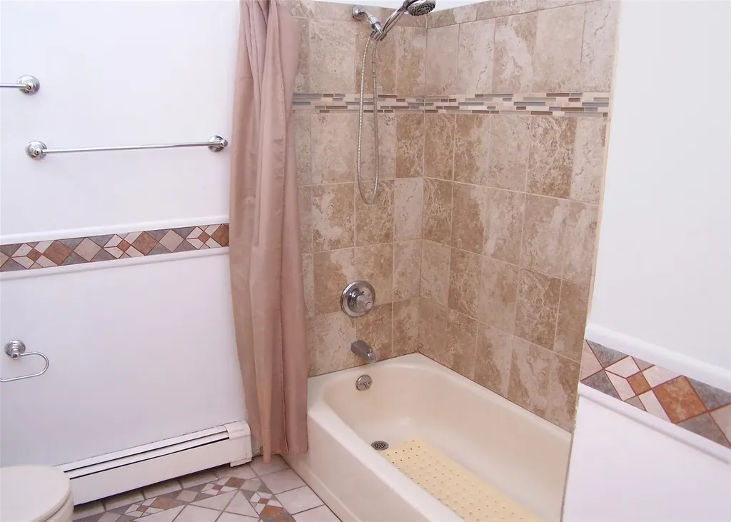 5 James Street Centereach NY 11720