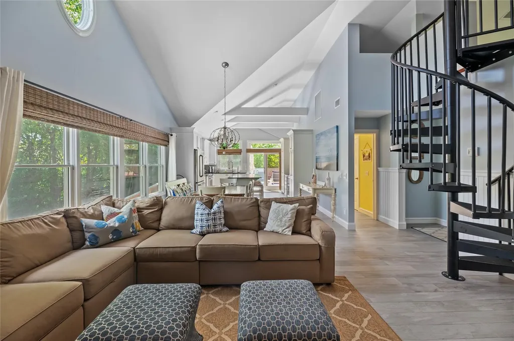 112 Ocean Road Ocean Beach NY 11770