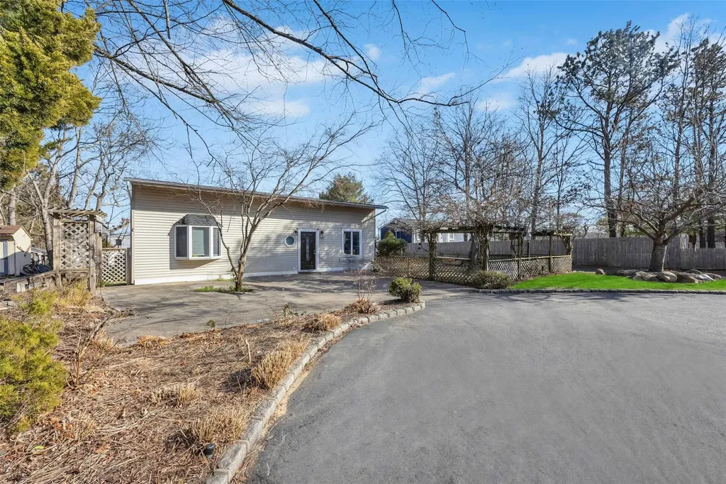 79 A Traction Boulevard Brookhaven NY 11772
