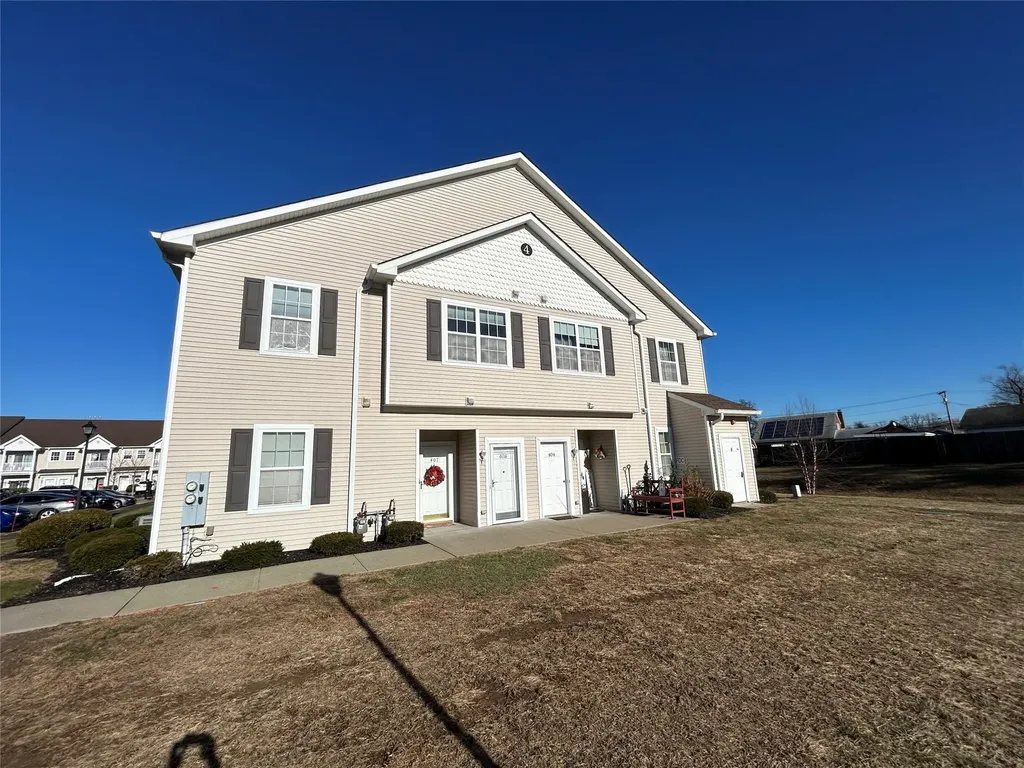 408 Commons Lane Saugerties NY 12477