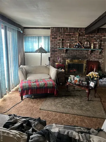 417 N Monroe Avenue Lindenhurst NY 11757