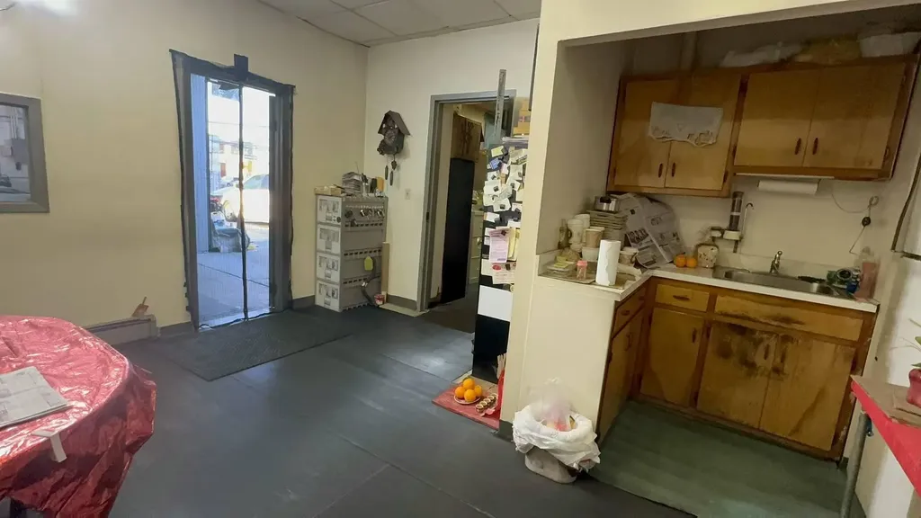 49-04 25th Avenue Woodside NY 11377