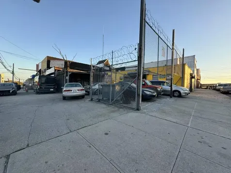 49-04 25th Avenue Woodside NY 11377