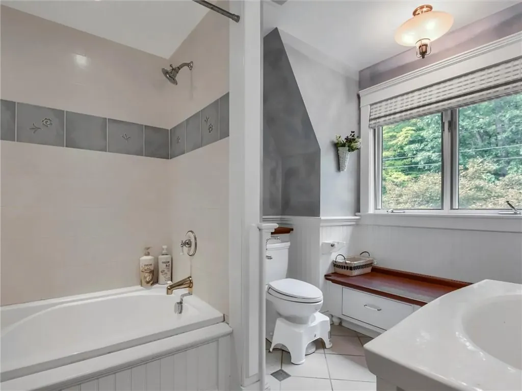 153 Summit Avenue Central Valley NY 10917