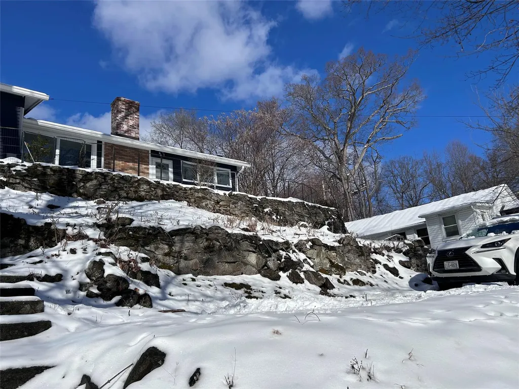 316 Washington Avenue Beacon NY 12508