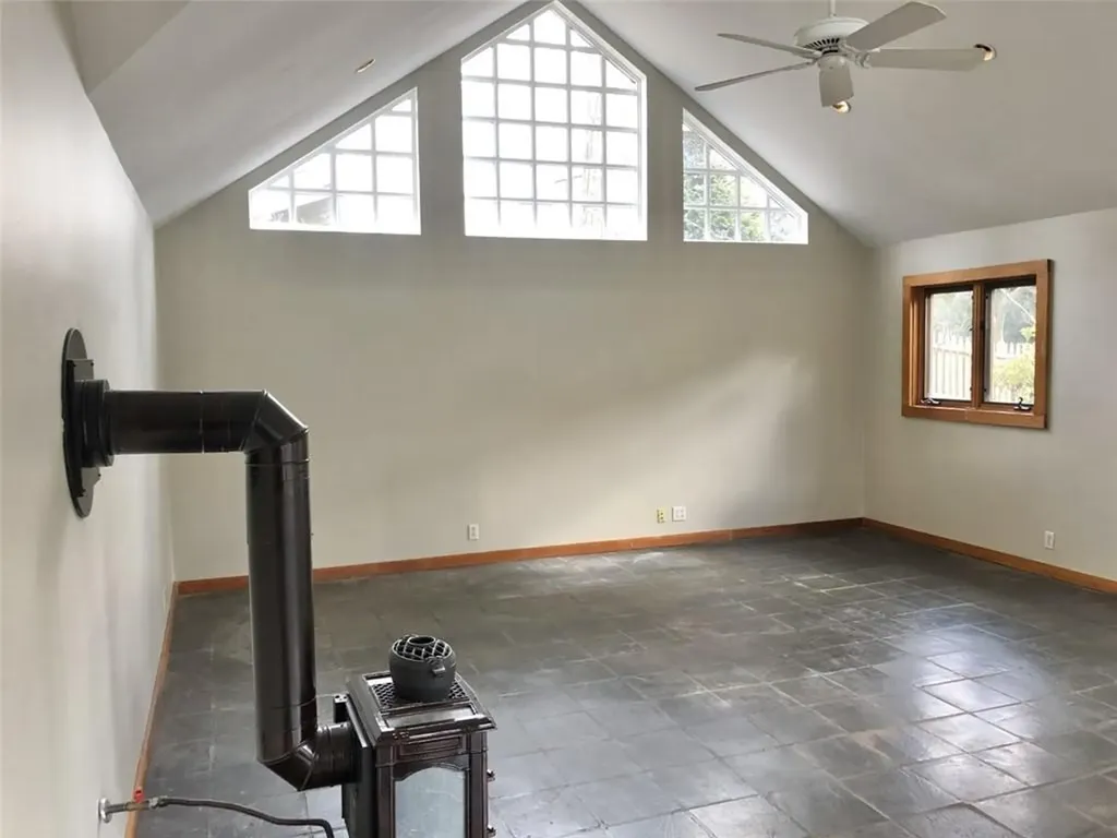 696 Oak Tree Road Palisades NY 10964