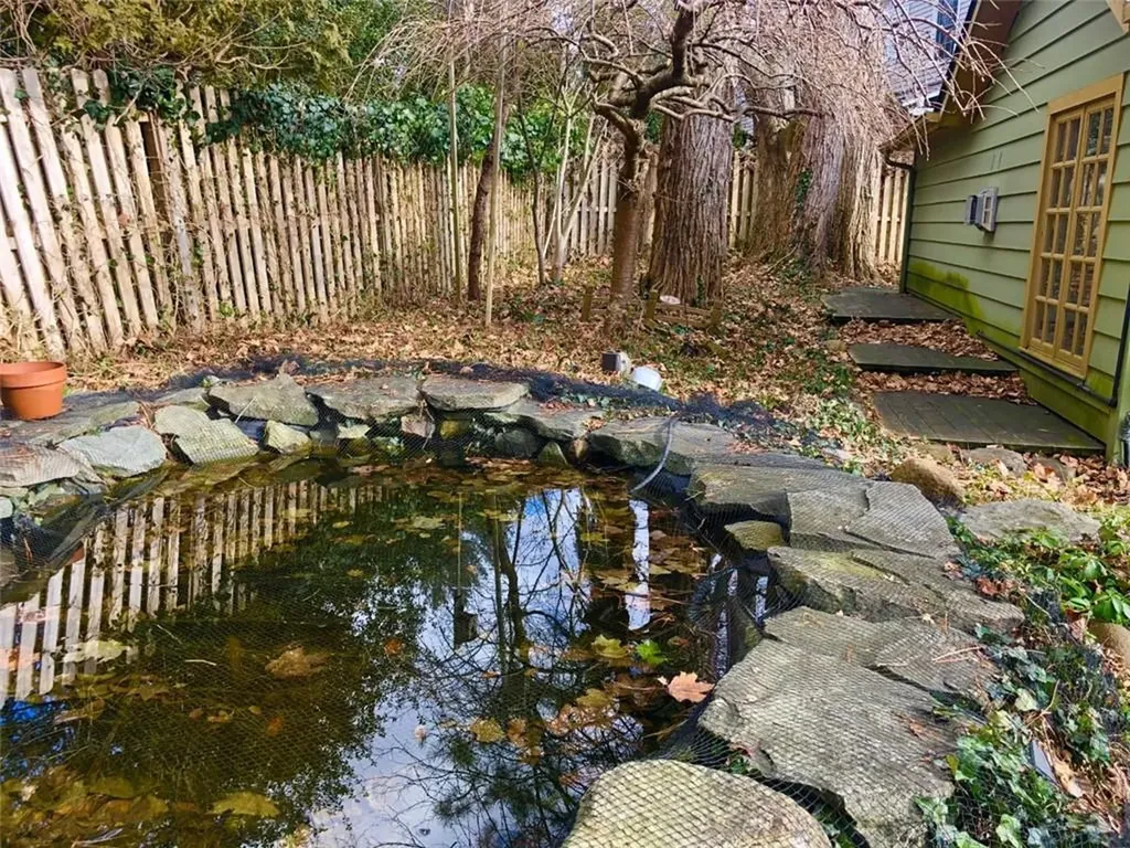696 Oak Tree Road Palisades NY 10964