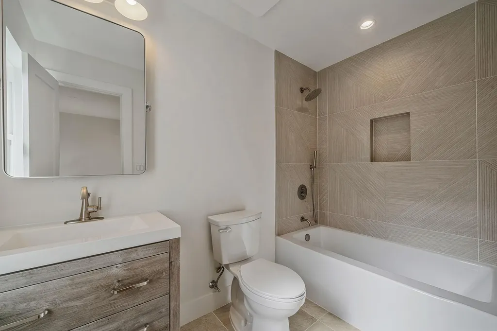 78 Dorothy Street Bethpage NY 11714