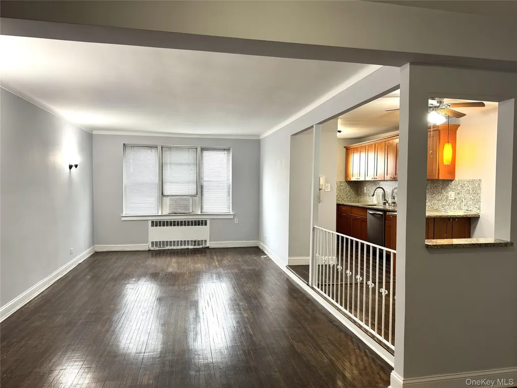 143-50 Hoover Avenue Briarwood NY 11435