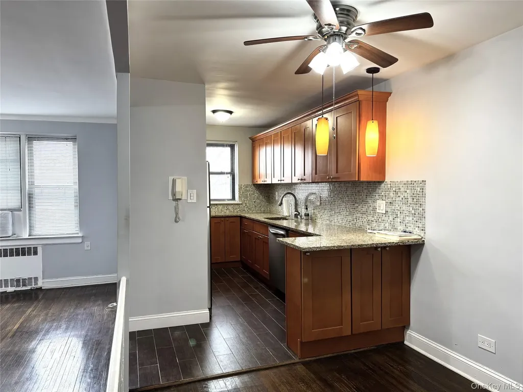 143-50 Hoover Avenue Briarwood NY 11435